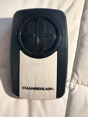 Chamberlain universal Garage remote